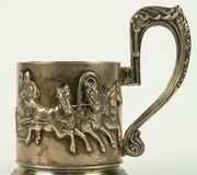 Русская серебряная подставка для чашки