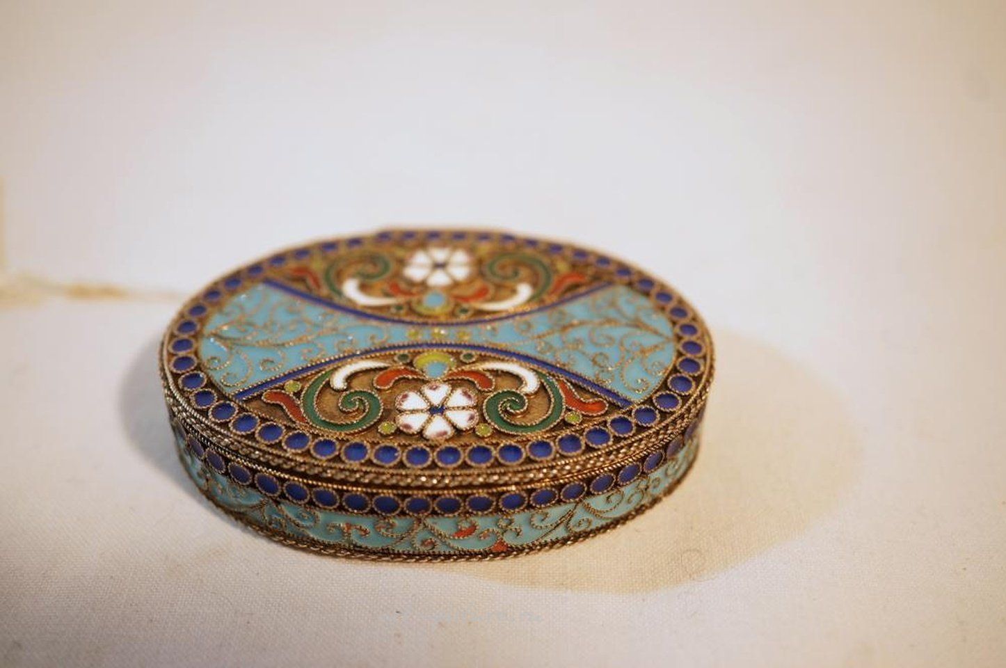 Русское серебро , Русская серебряная овальная шкатулка