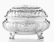 Серебряная сахарница (шкатулка). Россия, 1765 - 1771 гг.