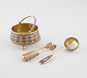 Русский серебряный чайный сервиз с эмалью (3 предмета)