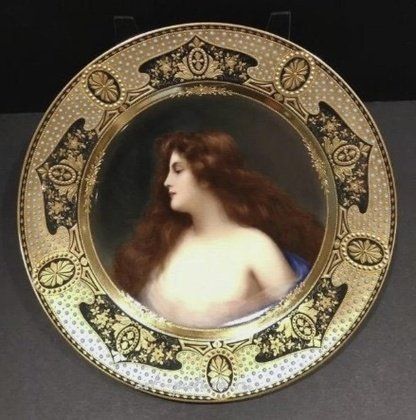 Royal Vienna,  {obj.name}}