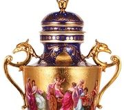 Фарфоровая урна с ручной росписью и износом золотого покрытия