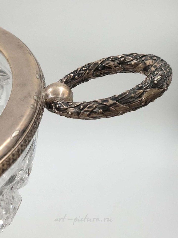 Русское серебро , Крупная серебряная посуда Tiffany and Co. XIX века