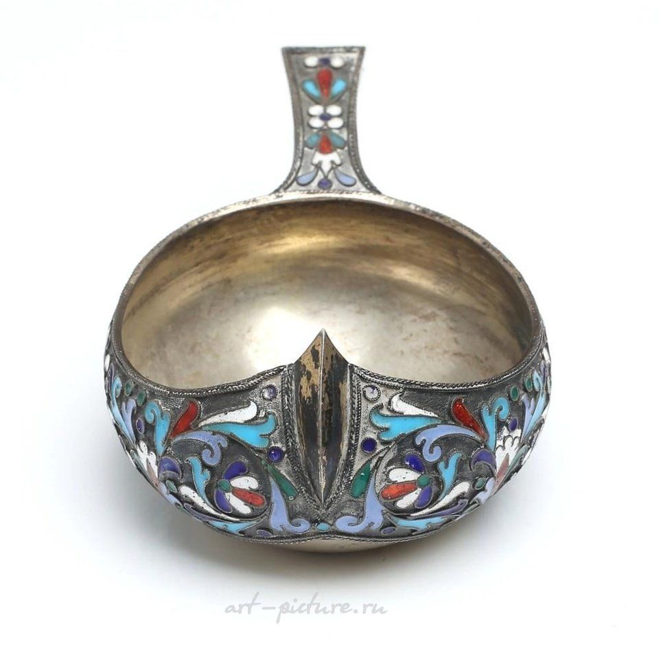 Русское серебро , Русский серебряный ковш. Струлев Николай Федорович 1896 год.