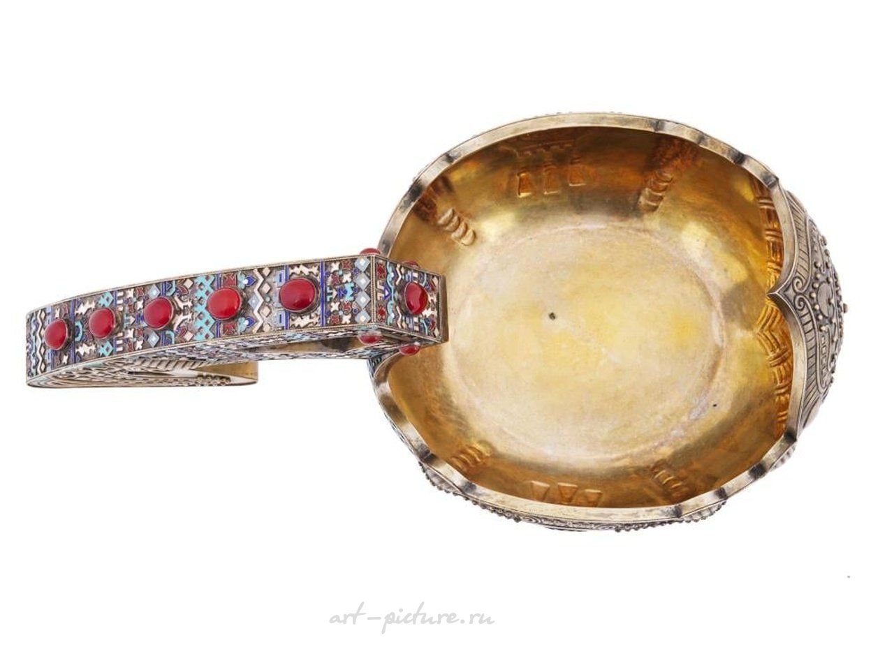 Русское серебро , Русский серебряный ковш с позолотой и эмалью
