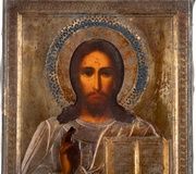 Икона с Христом Пантократором в серебряном окладе