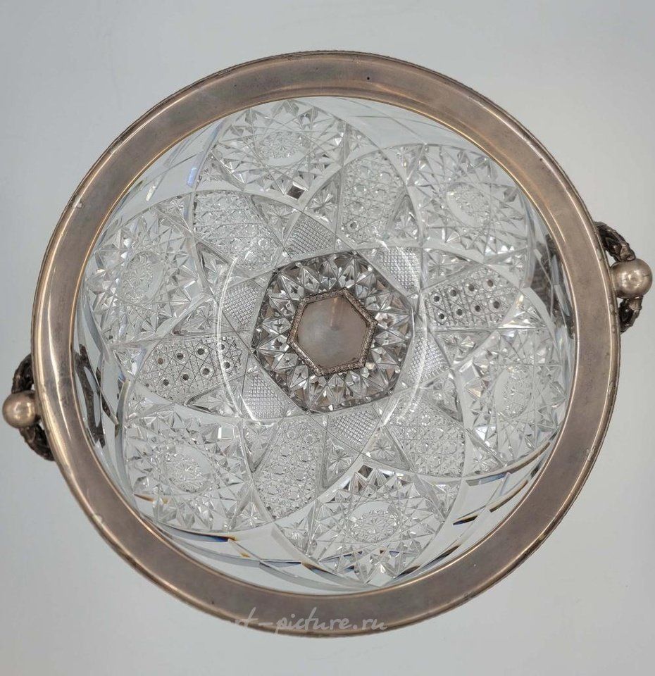 Русское серебро , Крупная серебряная посуда Tiffany and Co. XIX века