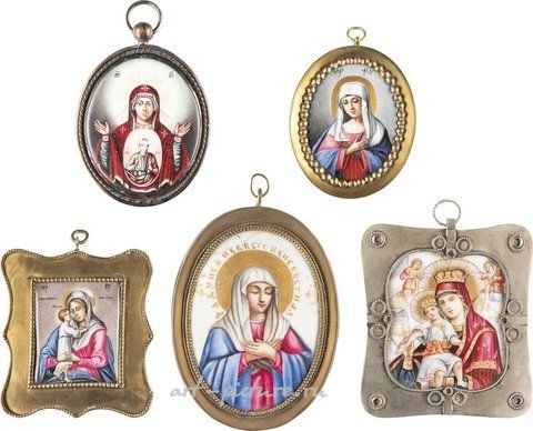 Русское серебро, КОЛЛЕКЦИЯ ИЗ ПЯТИ ЭМАЛЕВЫХ ИКОН (ФИНИФТИ), ИЗОБРАЖАЮЩИХ ОБРАЗЫ БОГОРОДИЦЫ