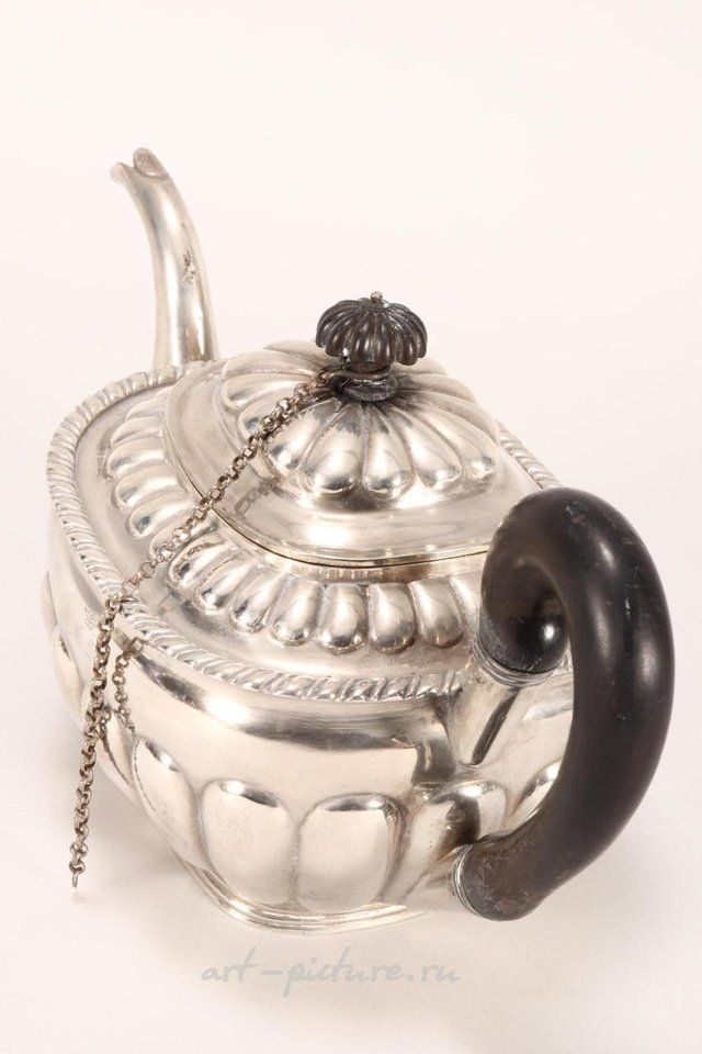 Русское серебро , Серебряный кофейник