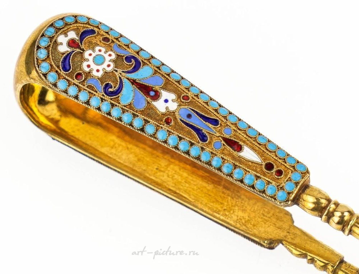 Русское серебро , Серебряные щипцы с эмалью