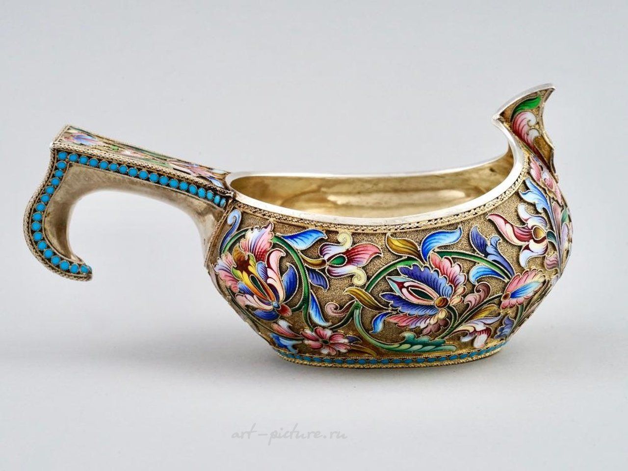 Russian silver , A RUSSIAN SILVER AND CLOISONNE ENAMEL BELT, CIRCA 1900S.