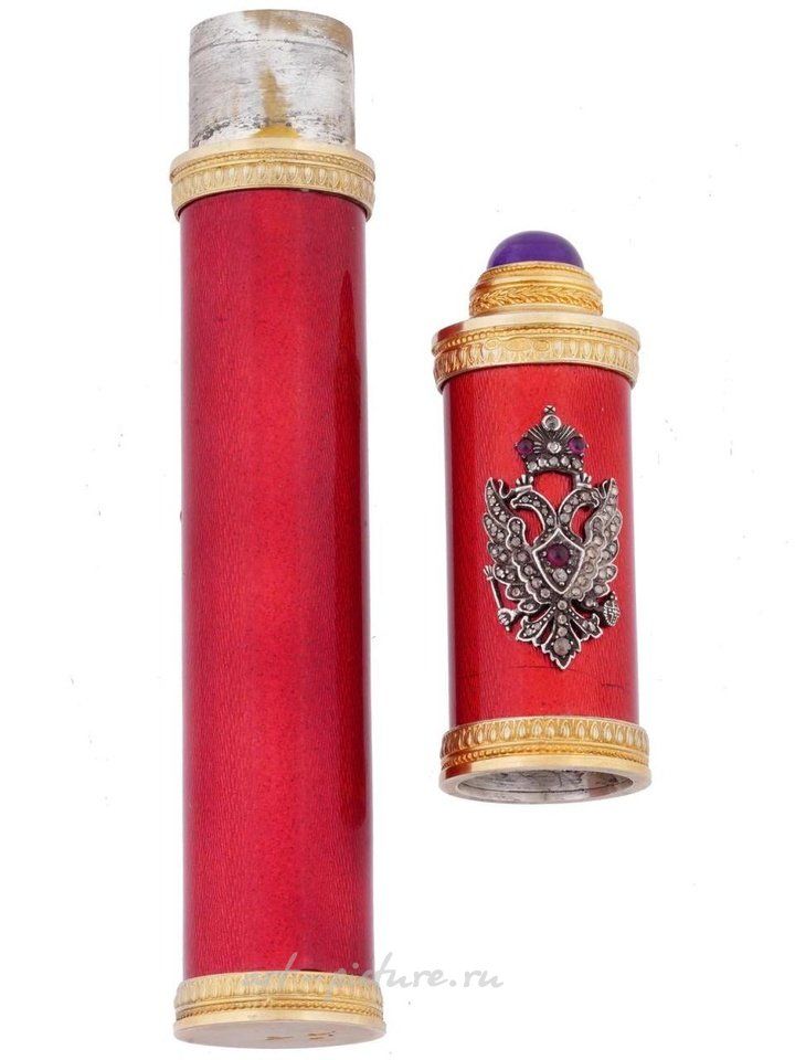 Русское серебро , Портсигар из русского позолоченного серебра.