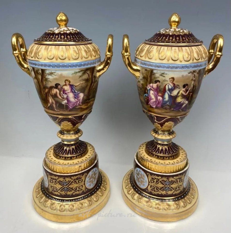 Royal Vienna , Фарфоровые вазы "Королевская Вена" XIX века