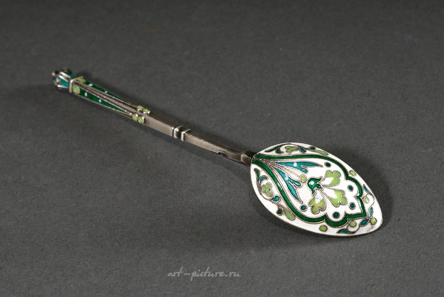 Русское серебро , Овальная русская сахарная корзинка
