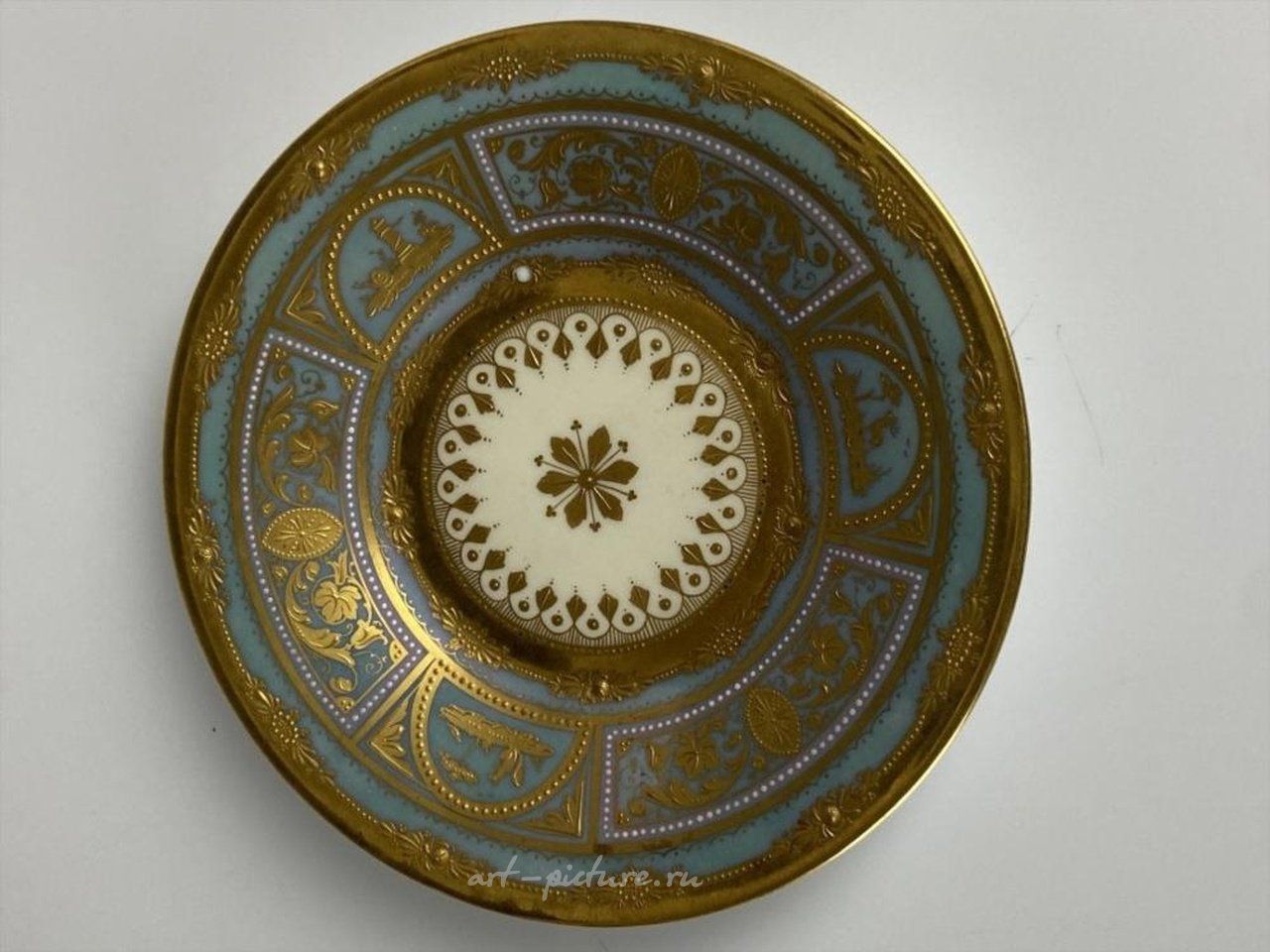 Royal Vienna , Фарфоровая чашка и блюдце от Royal Vienna, около 1900 года