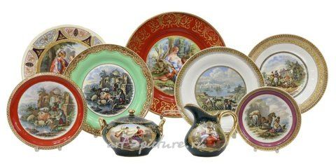 Royal Vienna, Комплект кабинетных тарелок в стиле Royal Vienna и других стилей