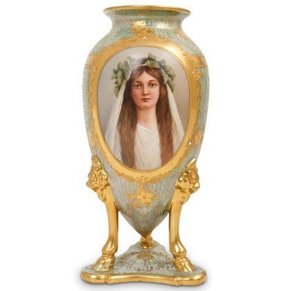 Royal Vienna,  {obj.name}}