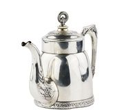 Русский серебряный чайный и кофейный сервиз. 2-я Московская артель. 190...