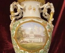 Royal Copenhagen ваза 19 век