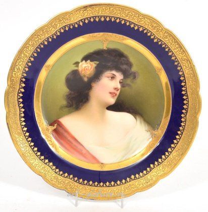 Royal Vienna,  {obj.name}}