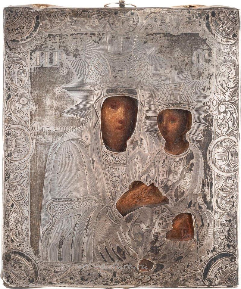 Русское серебро , Два маленьких иконы, изображающие Матерь Божию "Заступницу грешников"