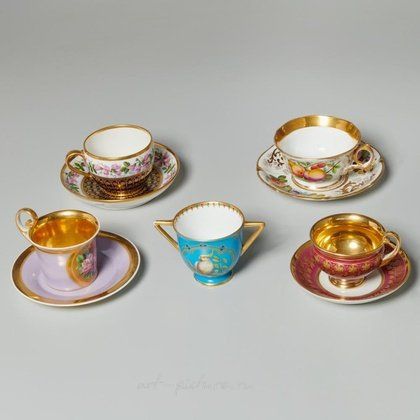 Royal Vienna,  {obj.name}}
