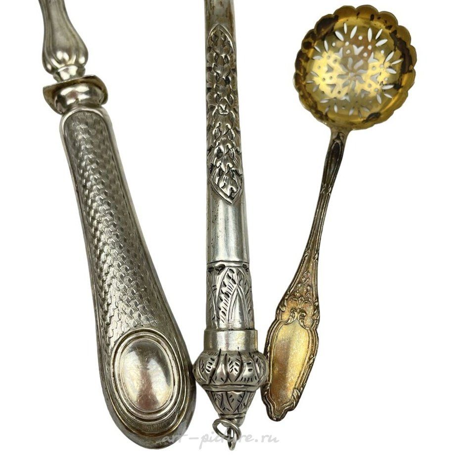 Russian silver , FRANCE - 19th and 20th century
Lot of mismatched...
