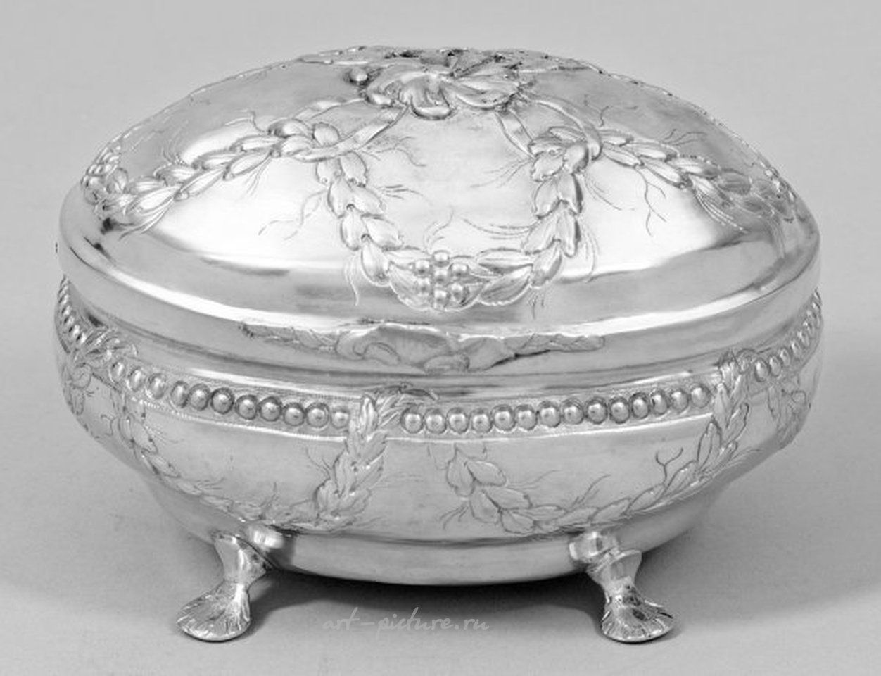 Серебряная сахарница Даниэля Матигнона