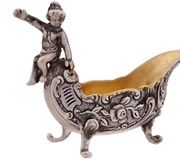Серебряные солонки с гравировкой на ножках