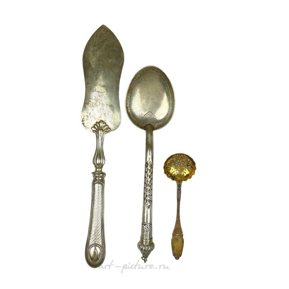 Russian silver , FRANCE - 19th and 20th century
Lot of mismatched...