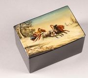 Коробка "Гадалка" из папье-маше и лака