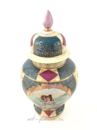 Royal Vienna,  {obj.name}}