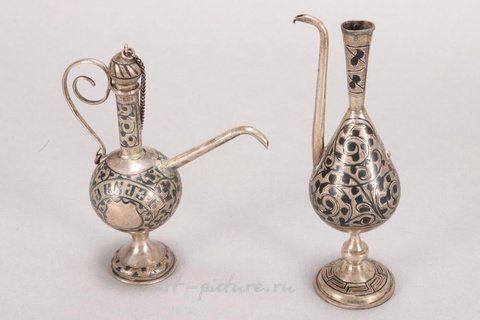 Русское серебро, Два серебряных кувшина