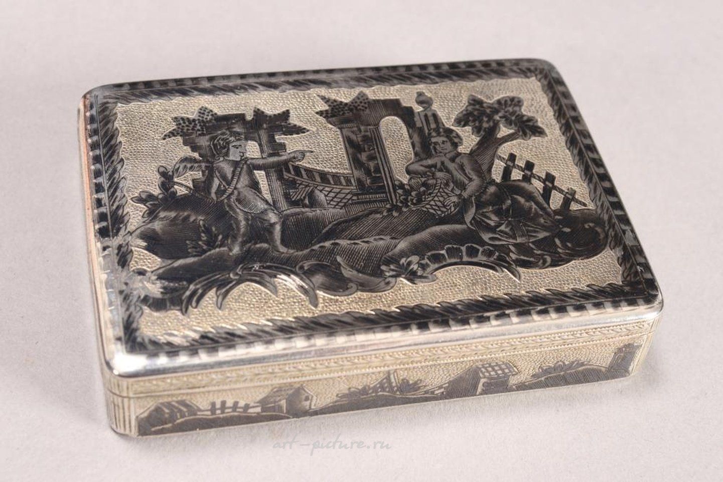 Русское серебро , Шкатулка с маркировкой "Москва, 1808 год"
