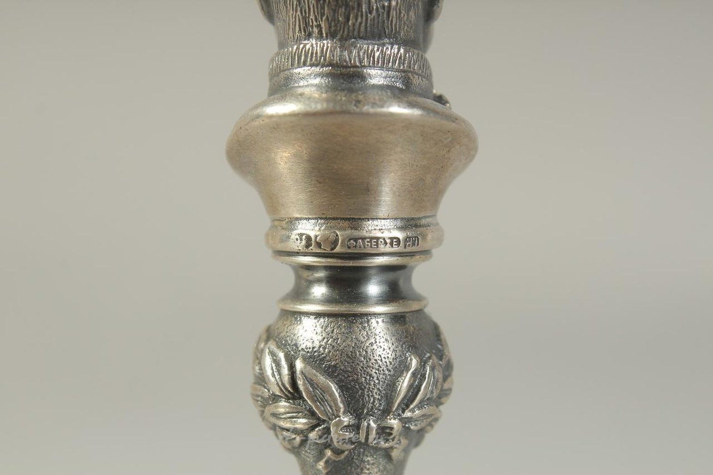 Русское серебро , Русская серебряная печатка для письменного стола 1870-11 года с инкрустацией бриллиантами.