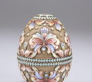 Русская серебряная позолоченная и эмалированная яичница
