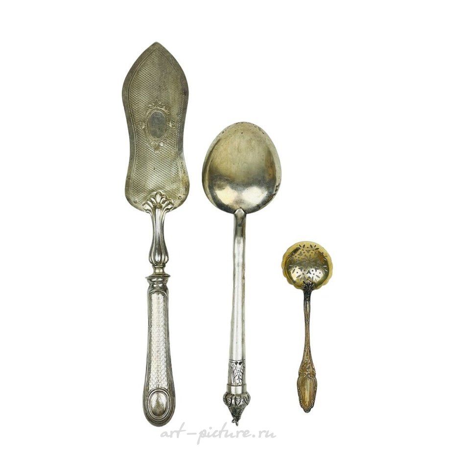 Russian silver , FRANCE - 19th and 20th century
Lot of mismatched...