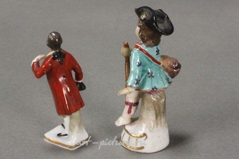 Royal Vienna Porcelain, Early 19th Century Naples Miniature Porcelain
