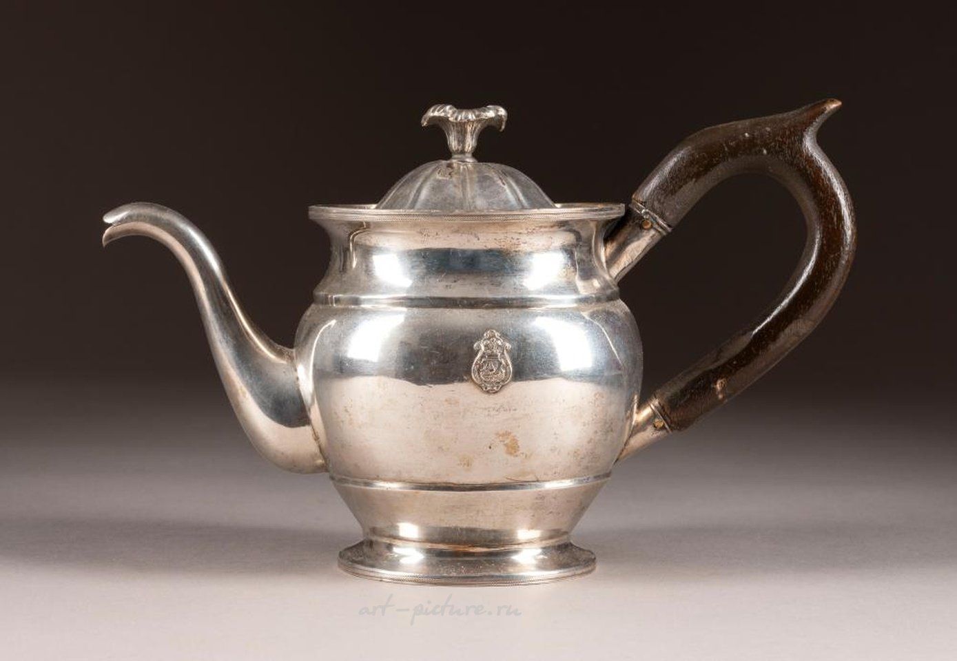 Русское серебро , Серебряный чайник