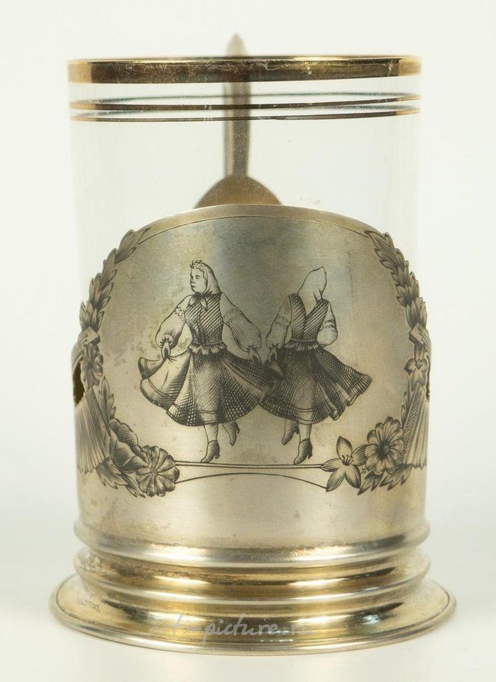 Русское серебро , Подстаканник "Танец" из русского серебра