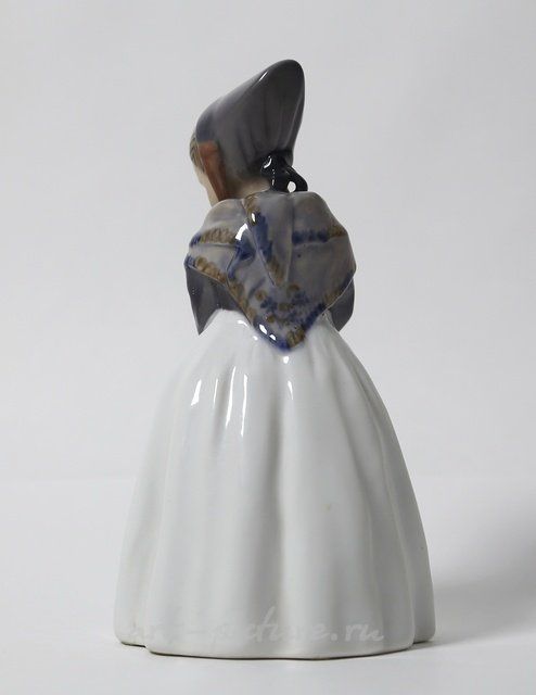 Амагерская девочка. Дания, г. Копенгаген, Royal Copenhagen