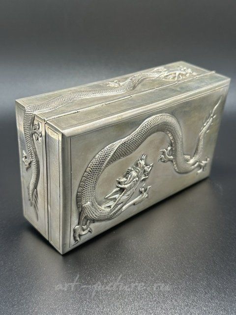 Серебряная коробка (шкатулка) с деревянной отделкой. Китай, конец 19 века