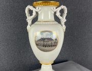 Ваза с росписью Арнольда Крога, дворца Амалиенборг в Копенгагене Royal Copenhagen