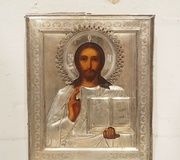 Русская икона XIX века, роспись на дереве с серебром...