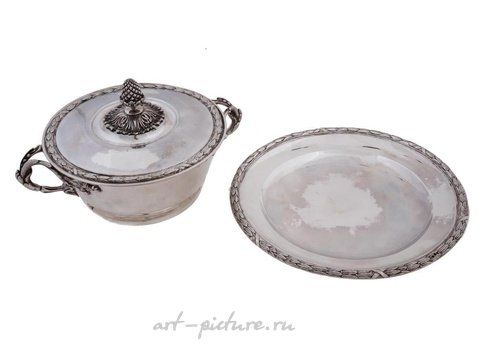 Русское серебро, Монументальная серебряная супница круглой формы