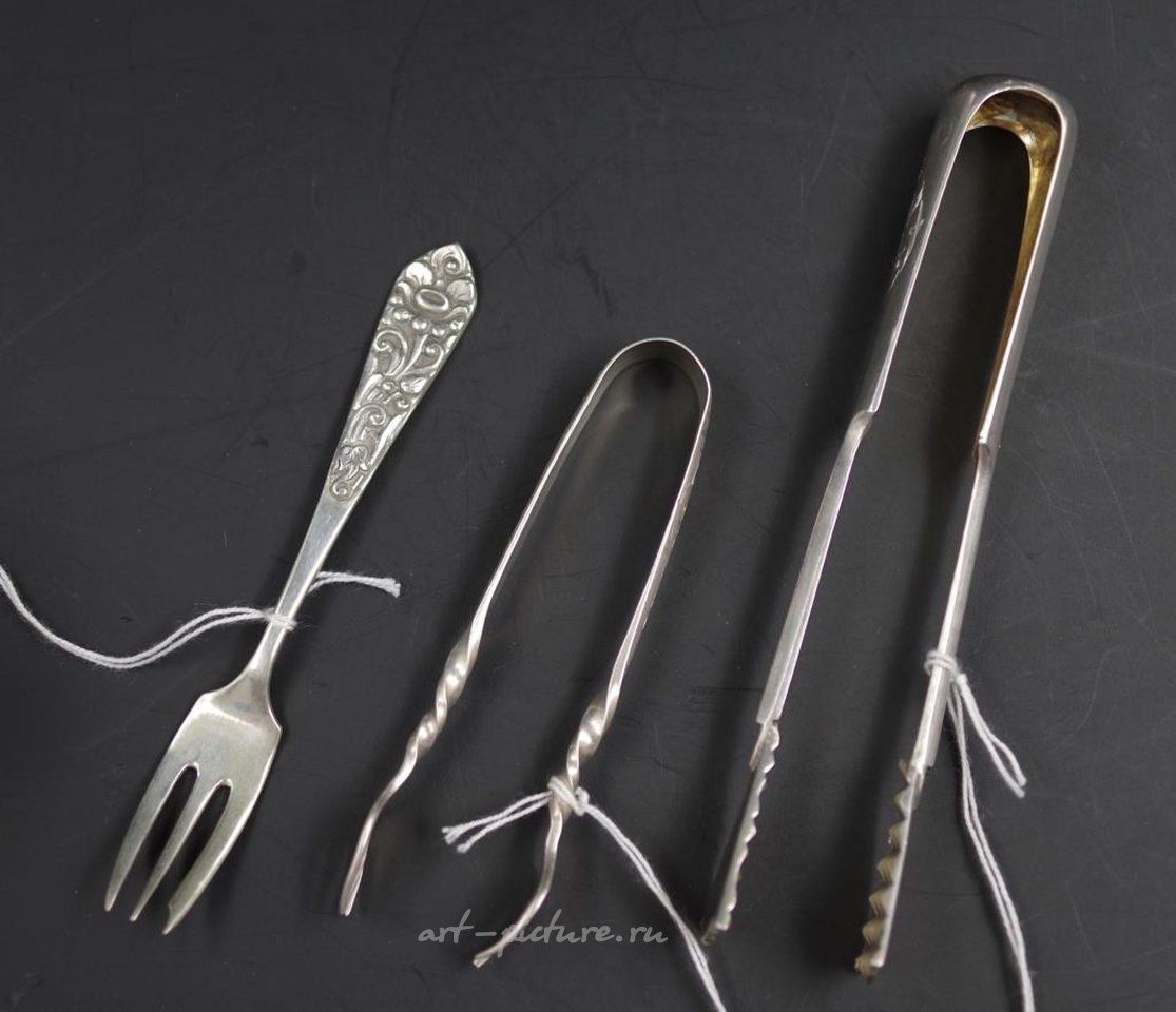 Russian silver , Pair of George IV sterling silver sugar tongs