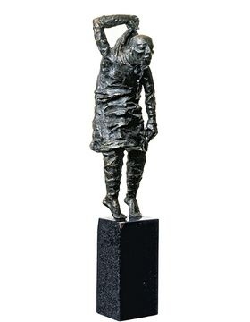 купить Каприцио. 1989. Бронза. 70х15х20 см. Государственная Третьяковская галерея. Государственный Русский музей
