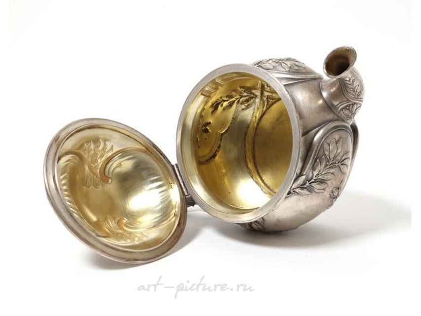 Серебряный чайник К. Фаберже, 1908-1926 гг.