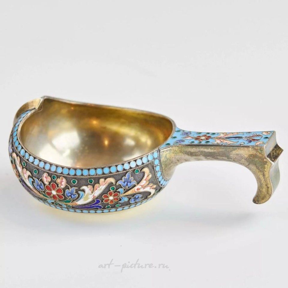 Русское серебро , Русский серебряный ковш