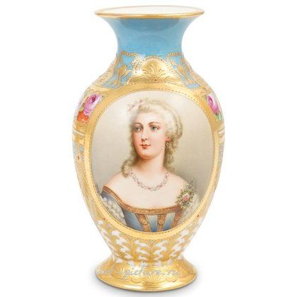Royal Vienna,  {obj.name}}